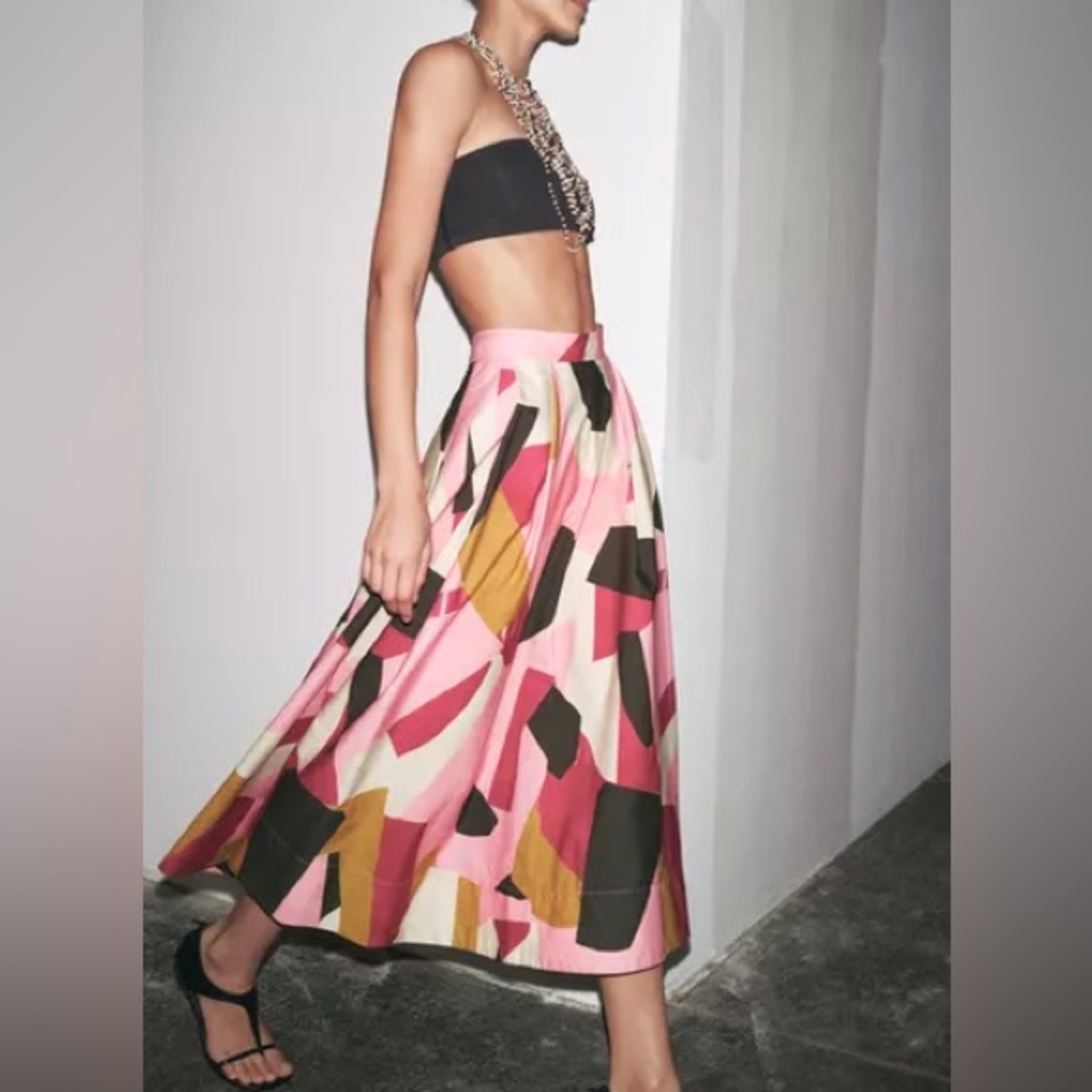 Zara ZW COLLECTION PRINTED MIDI SKIRT - Colorful Geometric Skirt Size Small